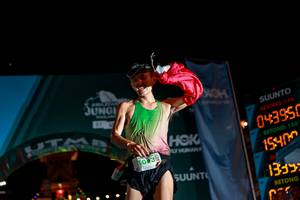 BIB: 103, 140, 04395, 100, 15400, 1355
                            <button type="button" onclick="openModal(24850238)" class="btn btn-primary btn-sm float-right btn-popup" data-toggle="modal" data-target=".modal-high-quality">
                        <i class="fas fa-shopping-cart"></i> Add to Cart
                    </button>
                                            <button type="button" onclick="isThisMe(24850238, true)" class="btn btn-success btn-sm float-right btn-popup btn-isme hidden" data-toggle="tooltip" data-placement="bottom" title="นี่คือรูปของคุณใช่ไหม คลิกที่นี่เพื่อเอาเข้าอัลบั้ม">
                        <i class="fas fa-plus"></i> Add to album
                    </button>
                    <button type="button" onclick="isThisMe(24850238, false)" class="btn btn-warning btn-sm float-right btn-popup btn-isnotme hidden">
                        <i class="fas fa-ban"></i> Remove from album
                    </button>